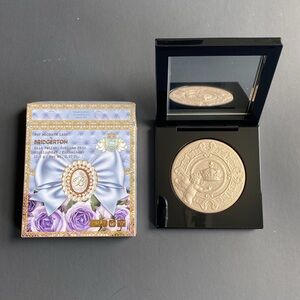 Pat McGrath x Bridgerton Highlight